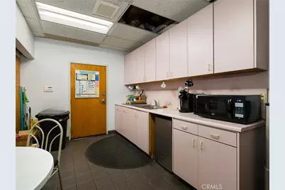 571 W 7th Street, San Pedro, CA 90731 - Photo 11