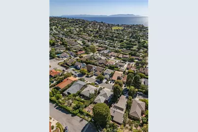 2412 Via Carrillo, Palos Verdes Estates, CA 90274 - Photo 57