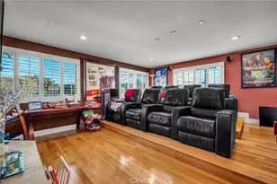 236 8th St, Seal Beach, CA 90740 - Photo 27