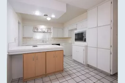 445 E 248th, Carson, CA 90745 - Photo 7