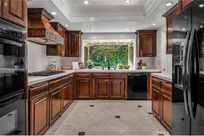 2960 Crownview Drive, Rancho Palos Verdes, CA 90275 - Photo 13
