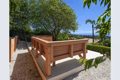 2316 Via Carrillo, Palos Verdes Estates, CA 90274 - Photo 45