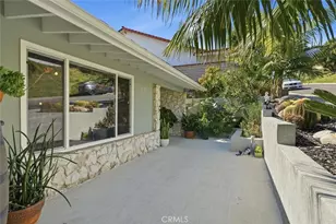 2225 Grenadier Dr, San Pedro, CA 90732 - Photo 9