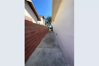 458 W 15th Street, San Pedro, CA 90731 - Photo 17