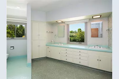 1209 Granvia Altamira, Palos Verdes Estates, CA 90274 - Photo 33