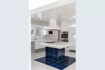 28068 Santona Drive, Rancho Palos Verdes, CA 90275 - Photo 7