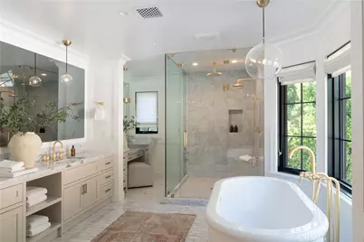 2520 La Condesa Drive, Los Angeles, CA 90049 - Photo 41