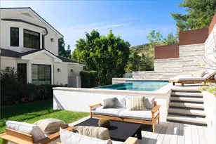 2520 La Condesa Dr, Los Angeles, CA 90049 - Photo 27
