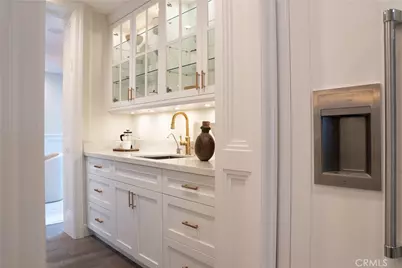 2520 La Condesa Drive, Los Angeles, CA 90049 - Photo 35