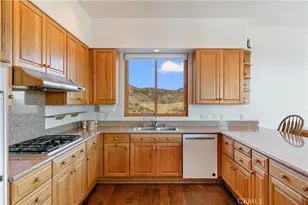 8400 Mipolomol Rd, Malibu, CA 90265 - Photo 17