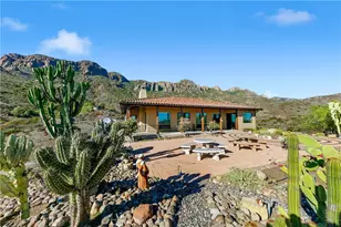 8400 Mipolomol Rd, Malibu, CA 90265 - Photo 5