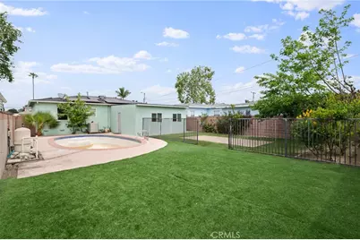 2736 E Jackson, Carson, CA 90810 - Photo 31