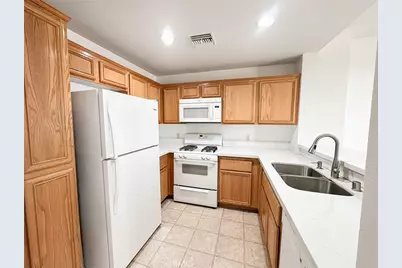 13200 Pacific Promenade #217, Playa Vista, CA 90094 - Photo 11