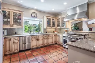3589 Lariat Ln, Rolling Hills Estates, CA 90274 - Photo 5