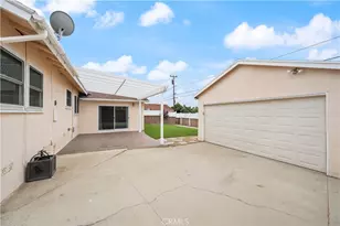 10525 S 4th Ave, Inglewood, CA 90303 - Photo 31