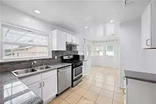 10525 S 4th Ave, Inglewood, CA 90303 - Photo 13
