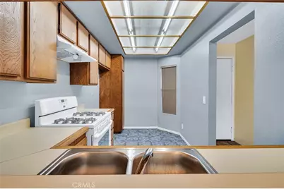 955 E 3rd #202, Long Beach, CA 90802 - Photo 5