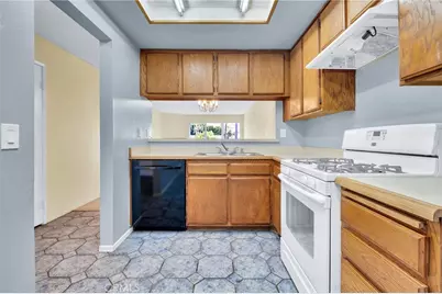 955 E 3rd #202, Long Beach, CA 90802 - Photo 3