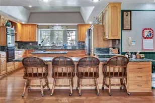 9 Pleasant Hill Dr, Rolling Hills Estates, CA 90274 - Photo 5