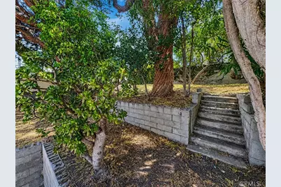 607 Sapphire Street, Redondo Beach, CA 90277 - Photo 29