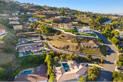 2958 Crownview Dr, Rancho Palos Verdes, CA 90275 - Photo 15