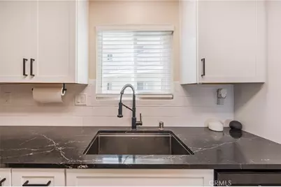 1108 Camino Real #407, Redondo Beach, CA 90277 - Photo 7