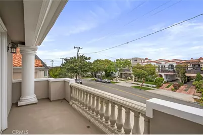 217 S Irena Avenue #A, Redondo Beach, CA 90277 - Photo 3