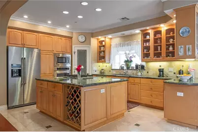 217 S Irena Avenue #A, Redondo Beach, CA 90277 - Photo 13