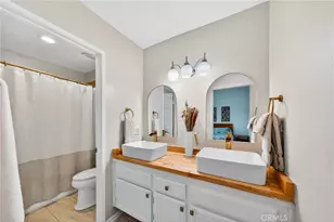 2731 Erringer, Simi Valley, CA 93065 - Photo 21