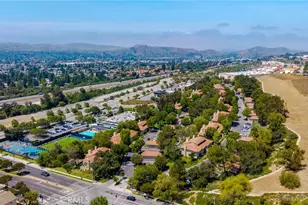 2731 Erringer, Simi Valley, CA 93065 - Photo 31