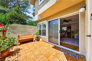 2731 Erringer, Simi Valley, CA 93065 - Photo 25