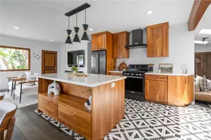 918 3rd St, Hermosa Beach, CA 90254 - Photo 13