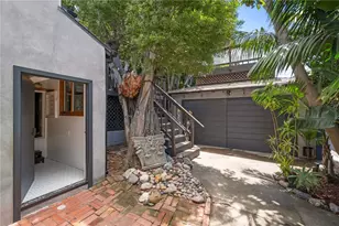 918 3rd St, Hermosa Beach, CA 90254 - Photo 41