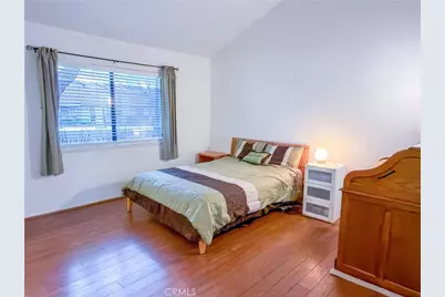 929 Thistlegate, Oak Park, CA 91377 - Photo 15