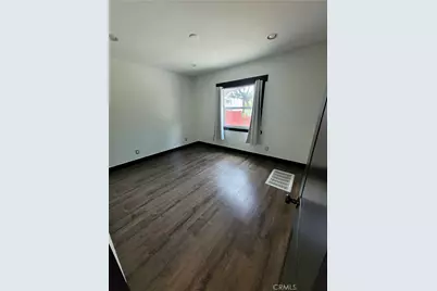 1780 N Summit, Pasadena, CA 91103 - Photo 7