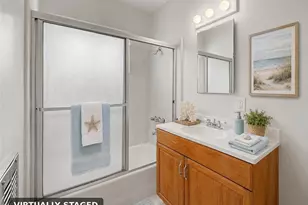 1049 3rd St, Hermosa Beach, CA 90254 - Photo 11