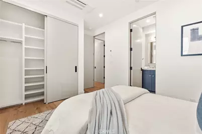 320 1st St, Manhattan Beach, CA 90266 - Photo 21