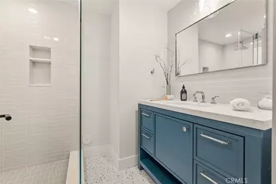 320 1st St, Manhattan Beach, CA 90266 - Photo 41