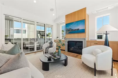 320 1st St, Manhattan Beach, CA 90266 - Photo 11