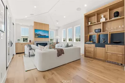 320 1st St, Manhattan Beach, CA 90266 - Photo 9