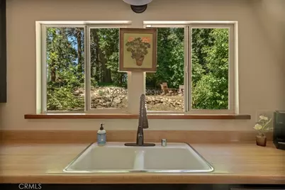 660 Burnt Mill, Lake Arrowhead, CA 92352 - Photo 33