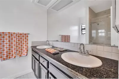 1351 W 7th #3, San Pedro, CA 90732 - Photo 17