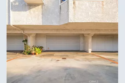 1351 W 7th #3, San Pedro, CA 90732 - Photo 25