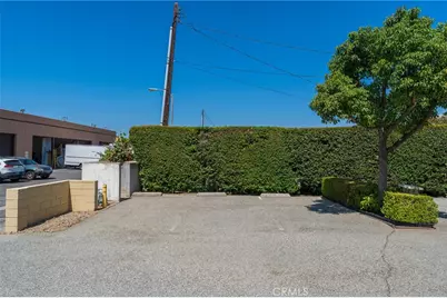 146 E Walnut Avenue, Monrovia, CA 91016 - Photo 11