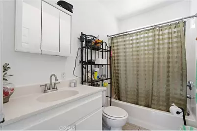 1866 San Francisco, Long Beach, CA 90806 - Photo 15