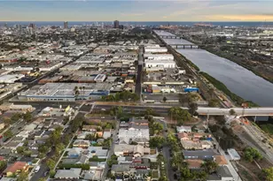 1866 San Francisco, Long Beach, CA 90806 - Photo 31