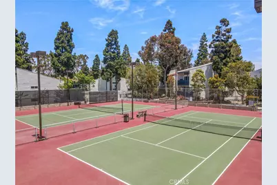 906 Camino Real #202, Redondo Beach, CA 90277 - Photo 45
