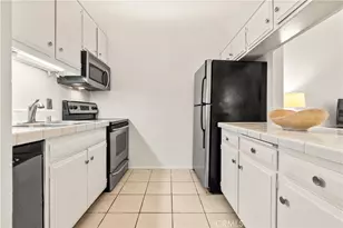 906 Camino Real, Redondo Beach, CA 90277 - Photo 11