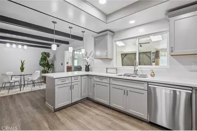 332 W 231st Street, Carson, CA 90745 - Photo 17