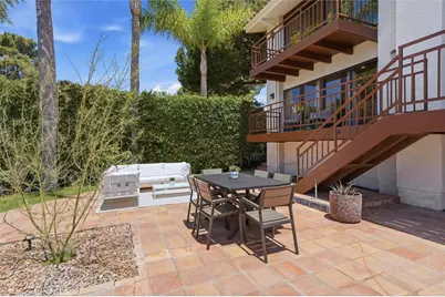 1304 Via Romero, Palos Verdes Estates, CA 90274 - Photo 69